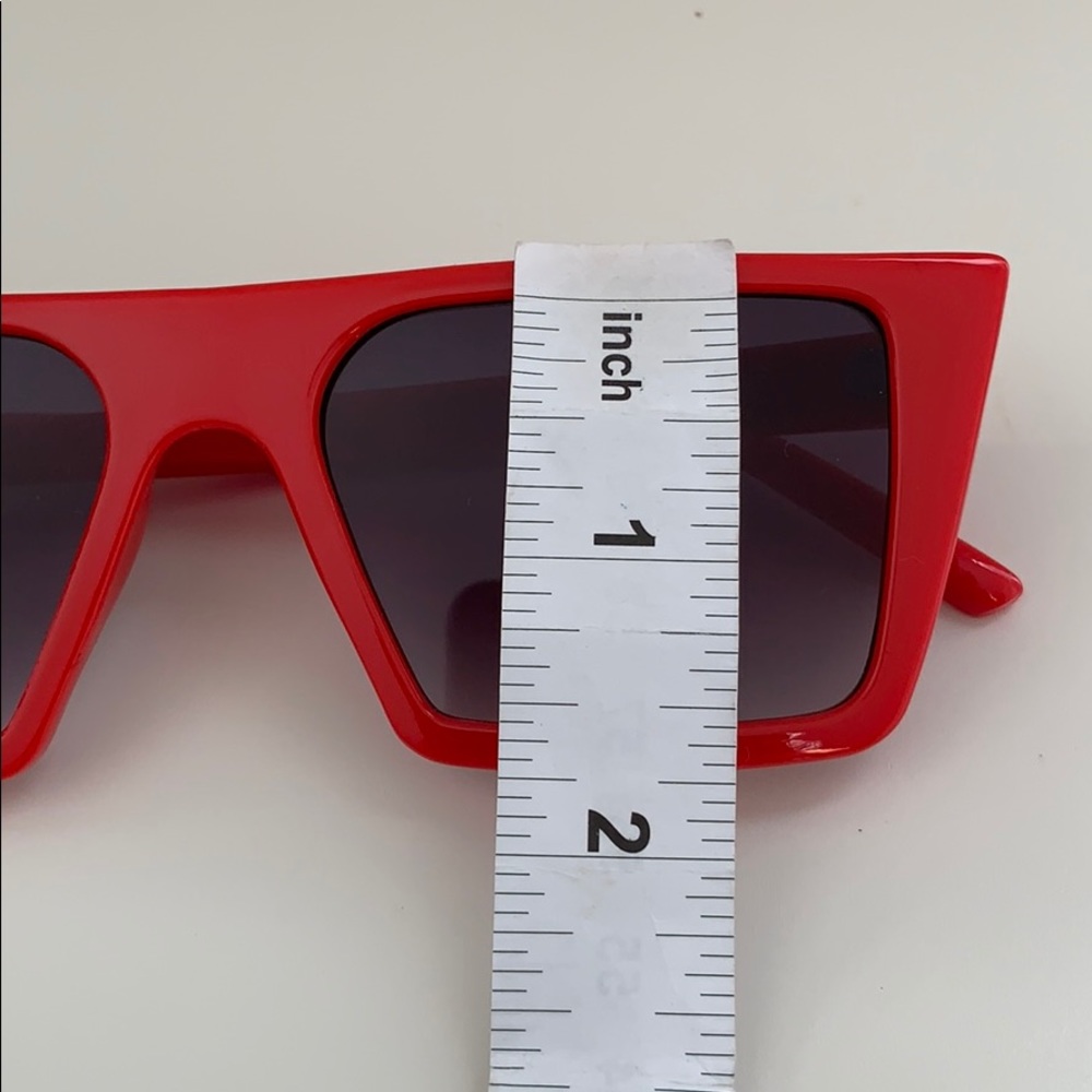 🆕 🆑SUNGLASSES - Picture 5 of 7
